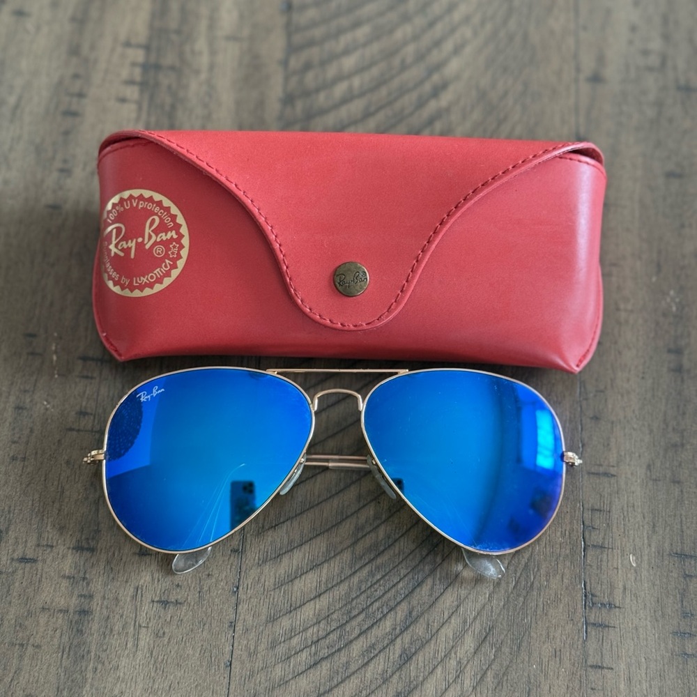Ray-Ban Blue Aviator Sunglasses
